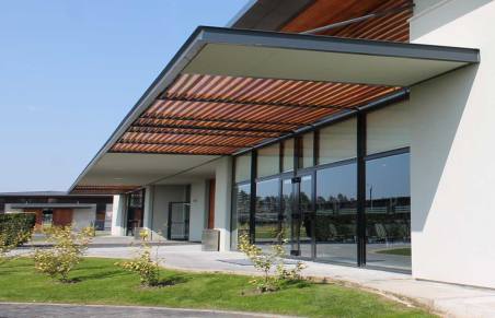 Reproduction & Veterinary Clinics